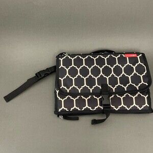 Skip Hop Diaper Changing Mat Clutch Travel Portable Black Beige NWOT
